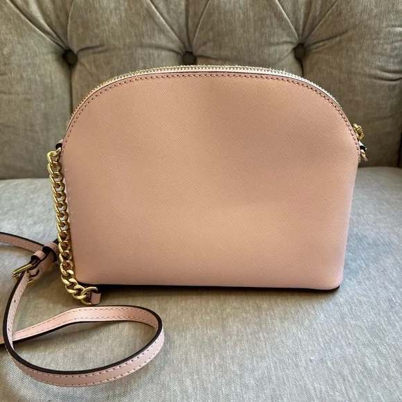 Michael Kors Blush Crossbody Bag with Gold Chain - Picture 2 of 4
